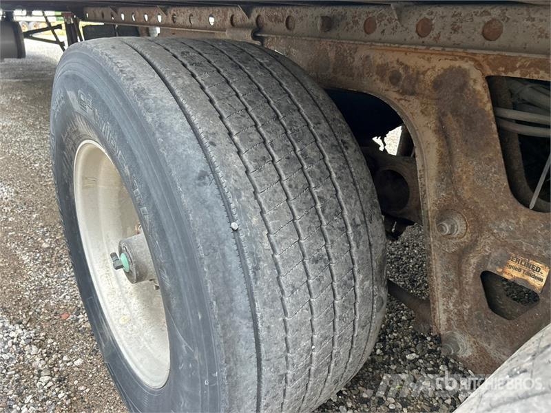 Utility VS2RA 53 ft x 102 in T/A Refrigerated Trailer Frysetrailer Semi