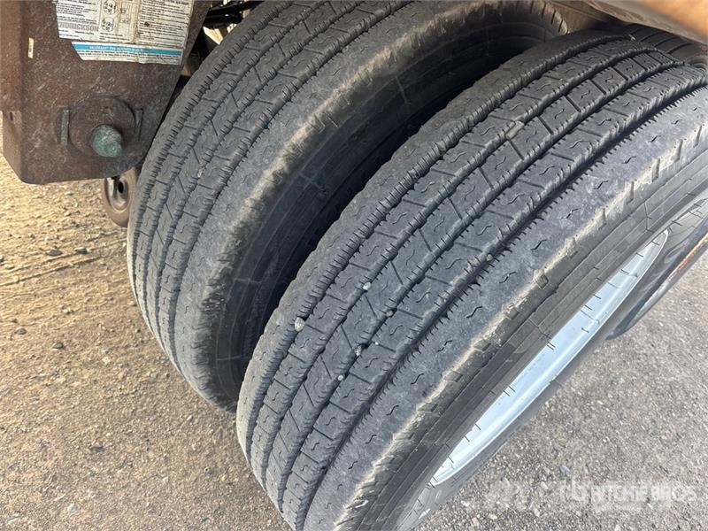 Utility VS2RA 53 ft x 102 in T/A Refrigerated Trailer Frysetrailer Semi