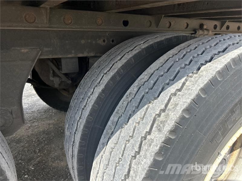 Utility VS2RA 53 ft x 102 in T/A Refrigerated Trailer Напівпричепи-рефрижератори