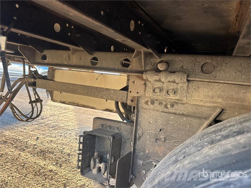 Utility VS2RA 53 ft x 102 in T/A Refrigerated Trailer Temperature controlled semi-trailers