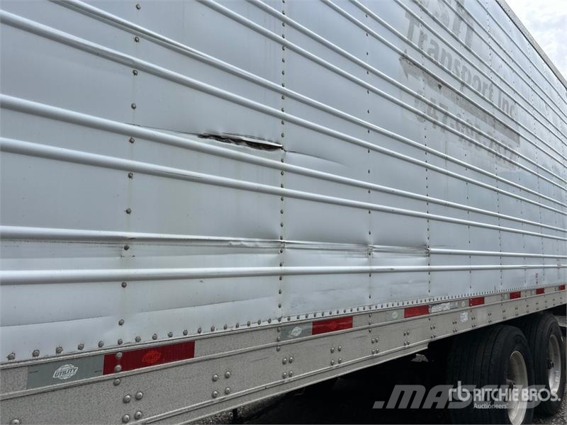 Utility VS2RA 53 ft x 102 in T/A Refrigerated Trailer Frysetrailer Semi