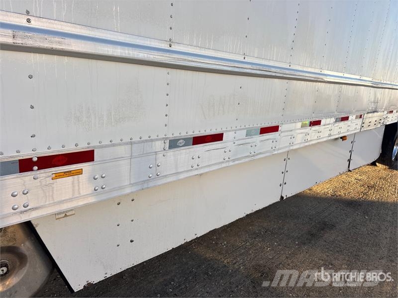 Utility VS2RA 53 ft x 102 in T/A Refrigerated Trailer Temperature controlled semi-trailers