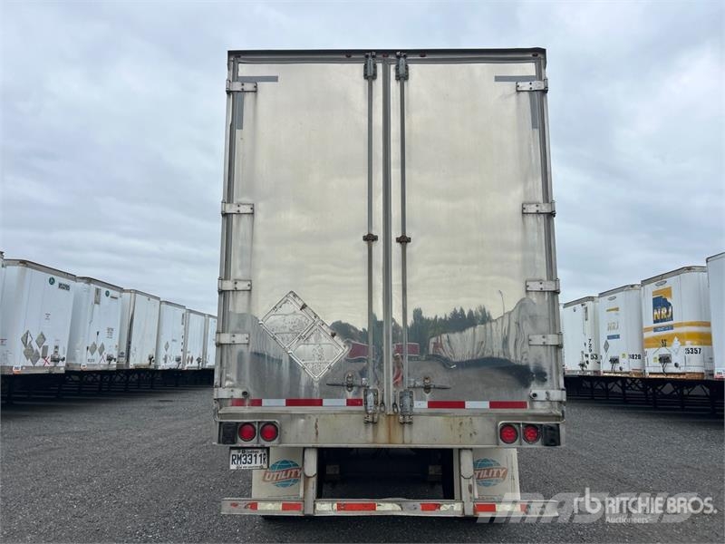 Utility VS3DX 53 ft x 102 in Tri/A Heated Van Trailer Furgons