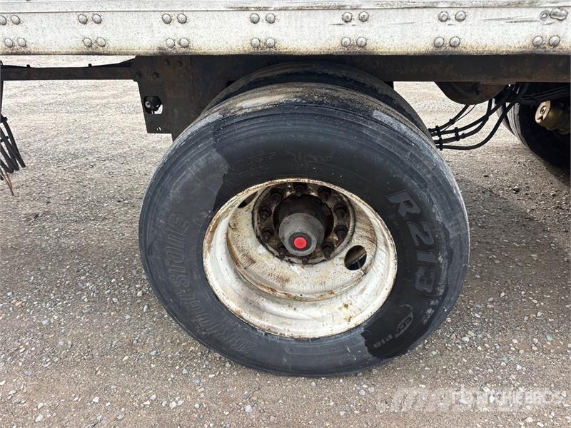 Utility VS3RA 53 ft x 102 in Tri/A Refrigerated Trailer Semirremolques isotermos/frigoríficos