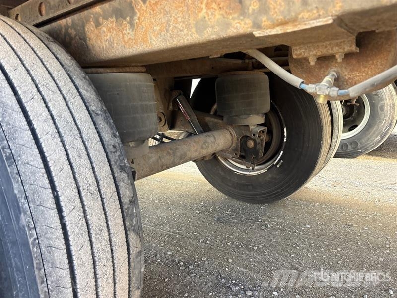 Utility VS3RA 53 ft x 102 in Tri/A Refrigerated Trailer 保温半挂车