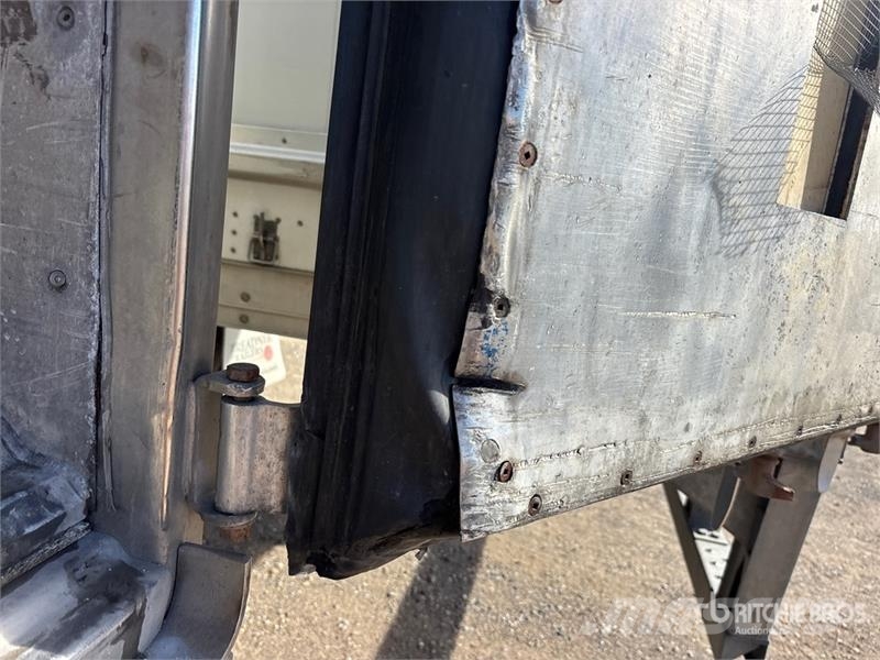 Utility VS3RA 53 ft x 102 in Tri/A Refrigerated Trailer 保温半挂车