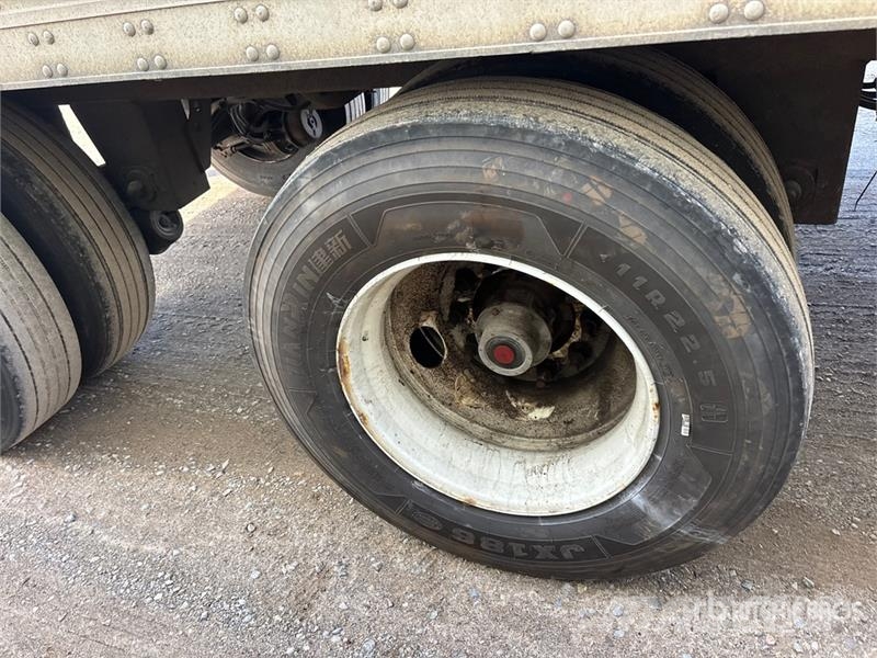 Utility VS3RA 53 ft x 102 in Tri/A Refrigerated Trailer 保温半挂车