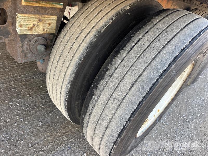 Utility VS3RA 53 ft x 102 in Tri/A Refrigerated Trailer 保温半挂车