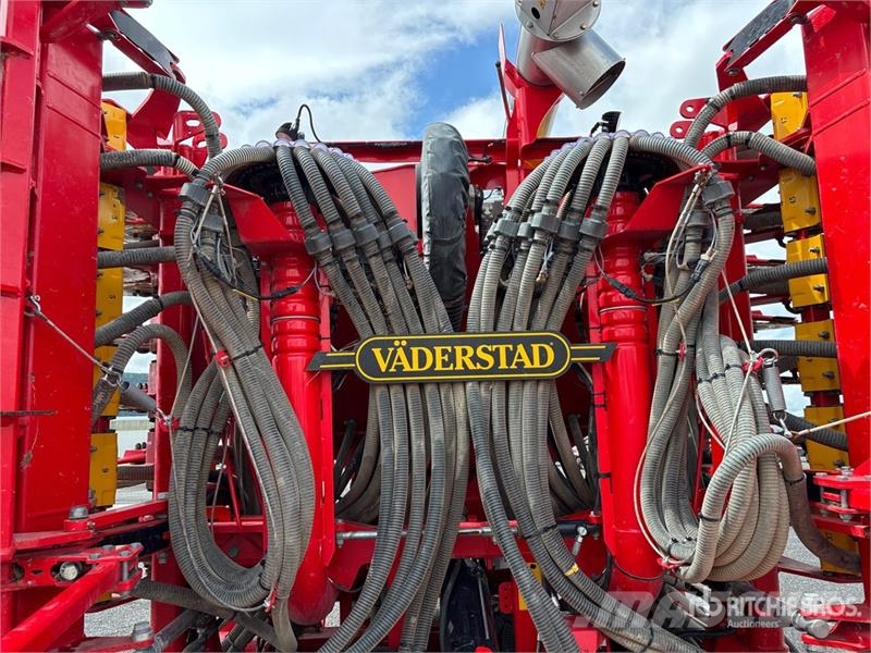 Väderstad Rapid A 600C Seed Drill Külvikud