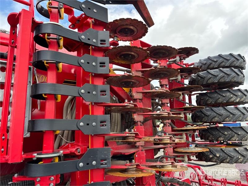 Väderstad Rapid A 600C Seed Drill Külvikud