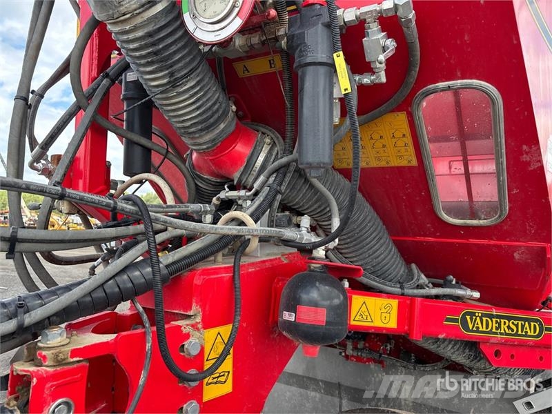 Väderstad Rapid A 600C Seed Drill Külvikud