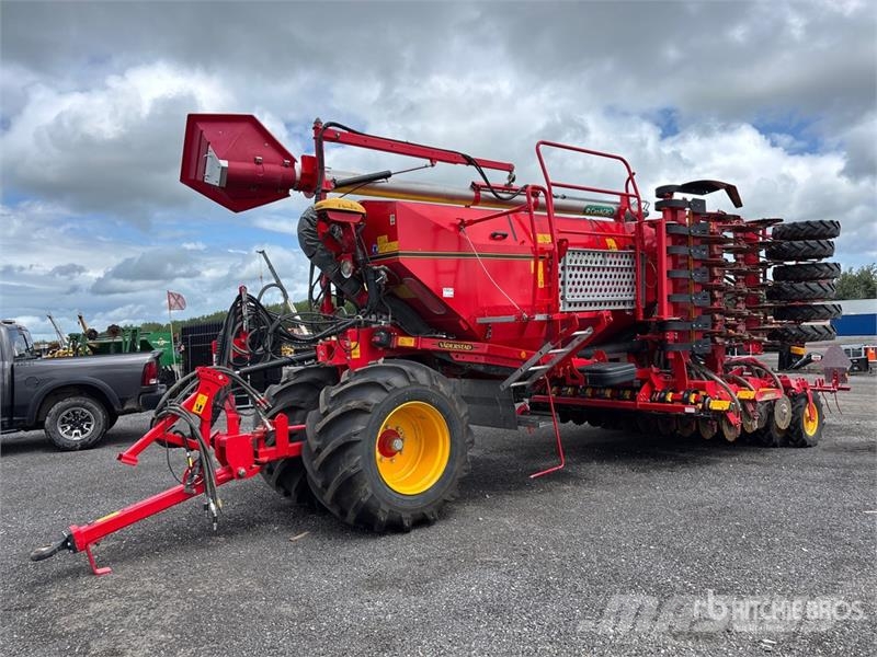 Väderstad Rapid A 600C Seed Drill Külvikud