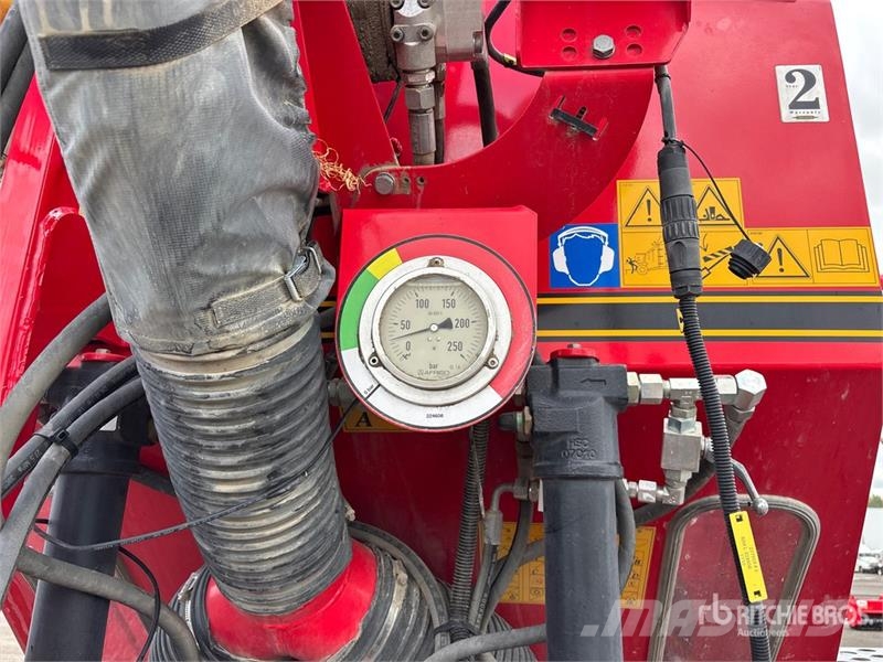 Väderstad Rapid A 600C Seed Drill Külvikud