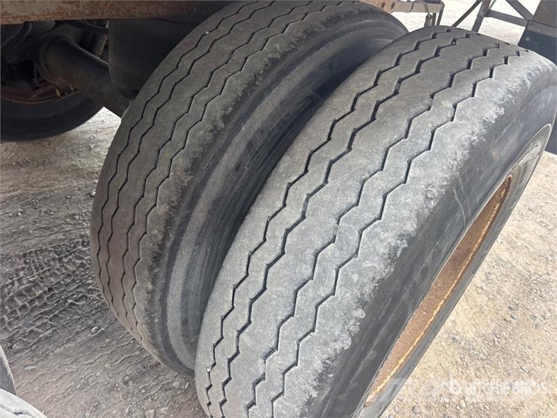 Vanguard 48 ft x 102 in T/A Van Trailer Gesloten opbouw trailers