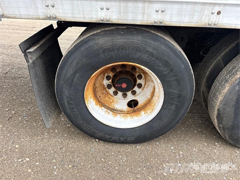 Vanguard 53 ft x 102 in T/A Heated Van Trailer Fast kasse