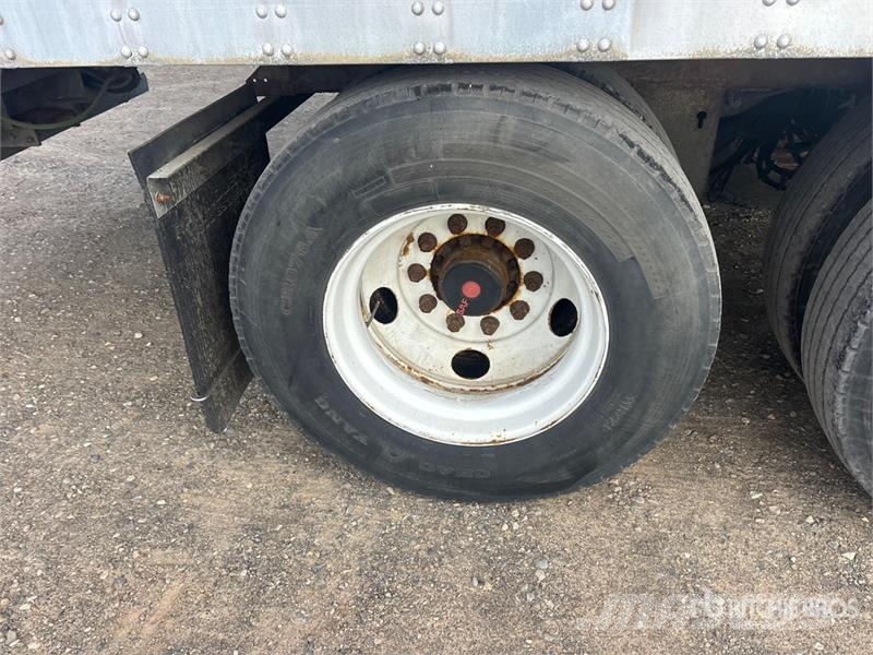 Vanguard 53 ft x 102 in T/A Van Trailer Fast kasse