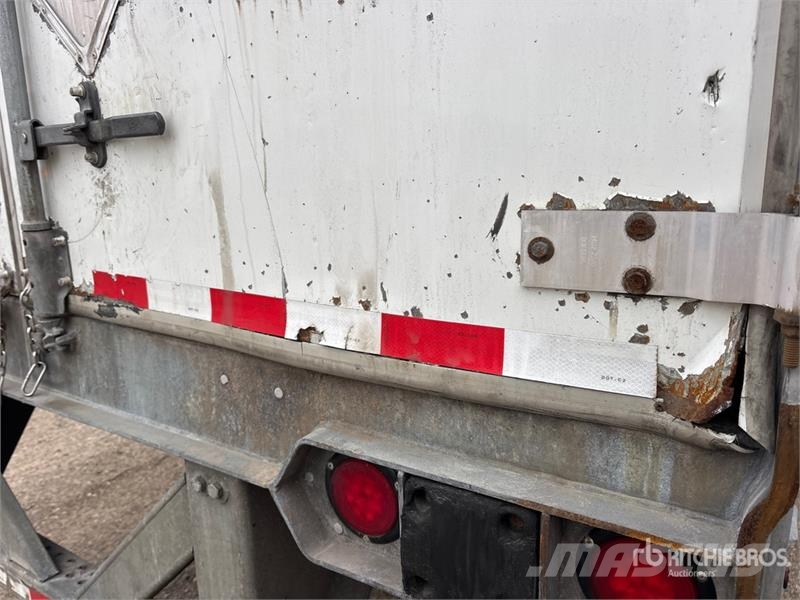 Vanguard 53 ft x 102 in T/A Van Trailer Причепи-фургони