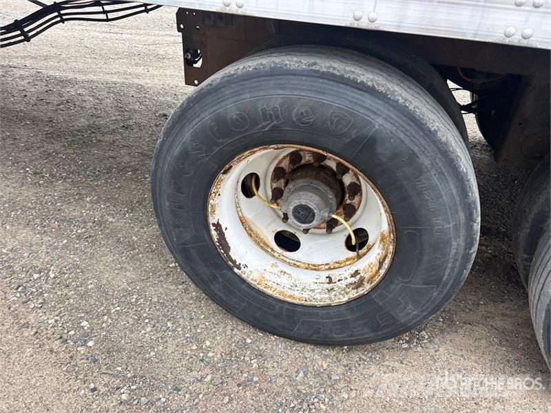 Vanguard 53 ft x 102 in T/A Van Trailer Причепи-фургони