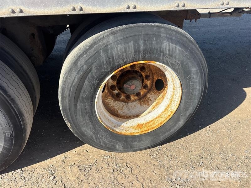 Vanguard 53 ft x 102 in T/A Van Trailer Dengtos priekabos