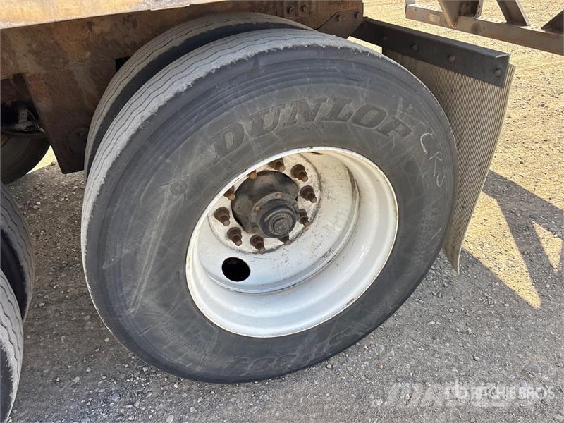 Vanguard 53 ft x 102 in T/A Van Trailer مقطورات ذات هيكل صندوقي
