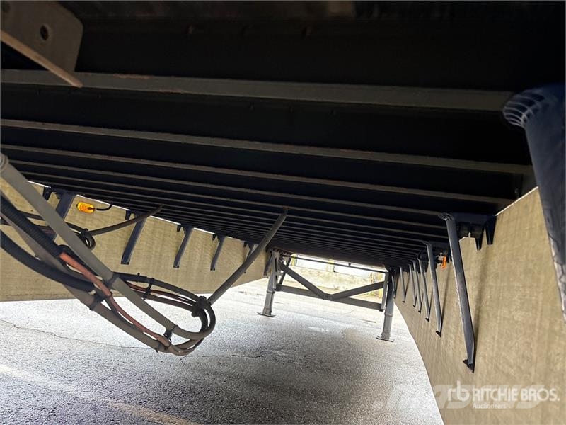 Vanguard 53 ft x 102 in T/A Van Trailer Dengtos priekabos