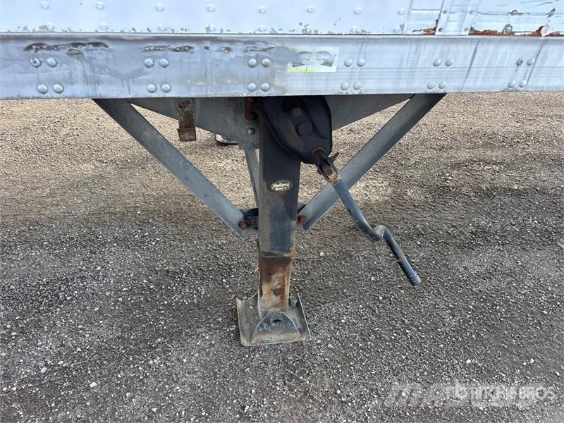 Vanguard 53 ft x 102 in Tri/A Van Trailer مقطورات ذات هيكل صندوقي