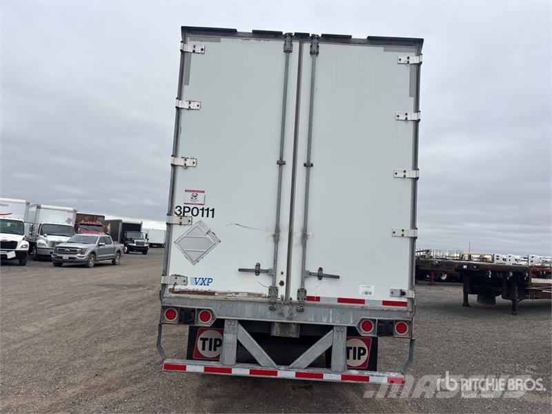 Vanguard 53 ft x 102 in Tri/A Van Trailer Прицепы-фургоны