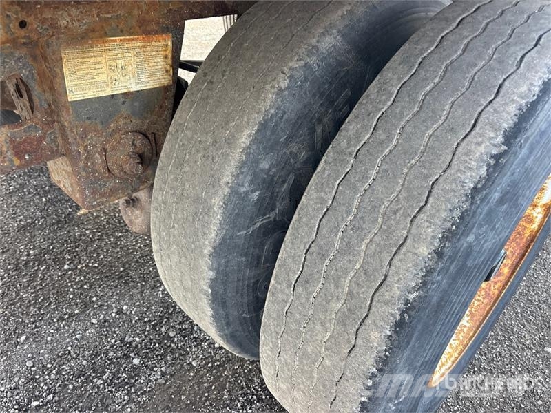 Vanguard 53 ft x 102 in Tri/A Van Trailer مقطورات ذات هيكل صندوقي