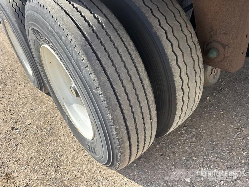 Vanguard 53 ft x 102 in T/A Van Trailer مقطورات ذات هيكل صندوقي