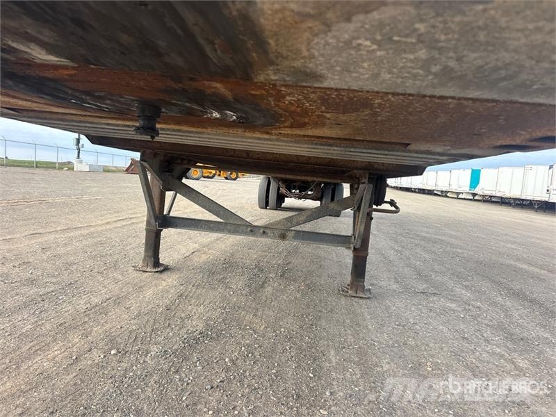 Vanguard 53 ft x 102 in T/A Van Trailer Fast kasse