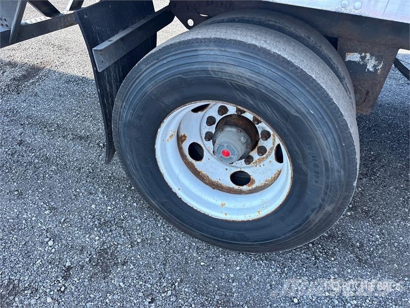 Vanguard 53 ft x 102 in Tri/A Van Trailer مقطورات ذات هيكل صندوقي