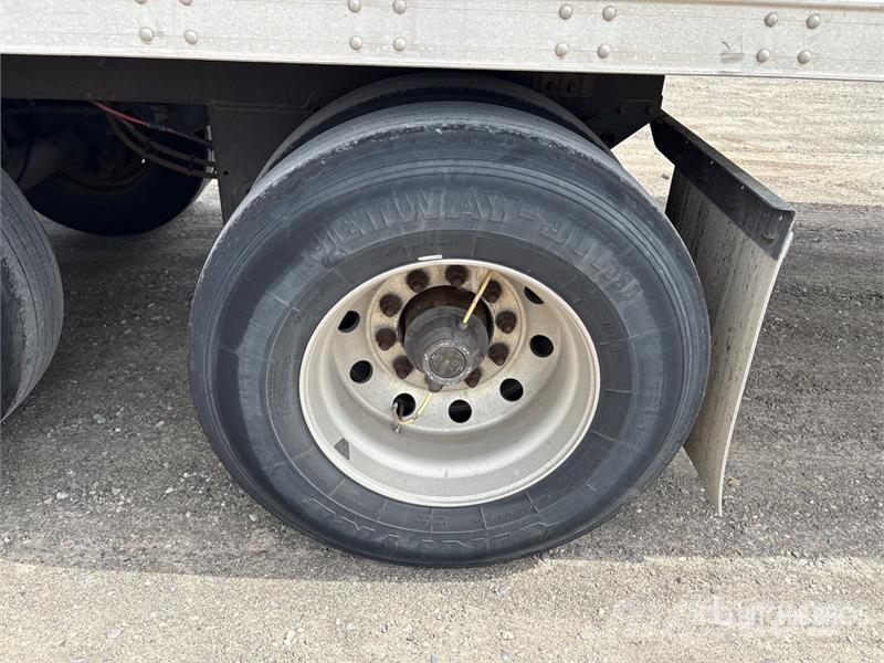Vanguard 53 ft x 102 in Tri/A Refrigerated Trailer Chladiarenské návesy