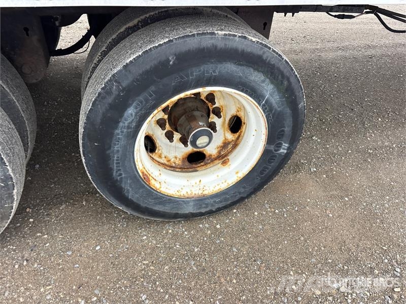 Vanguard 53 ft x 102 in T/A Van Trailer Przyczepy ze skrzynią zamkniętą