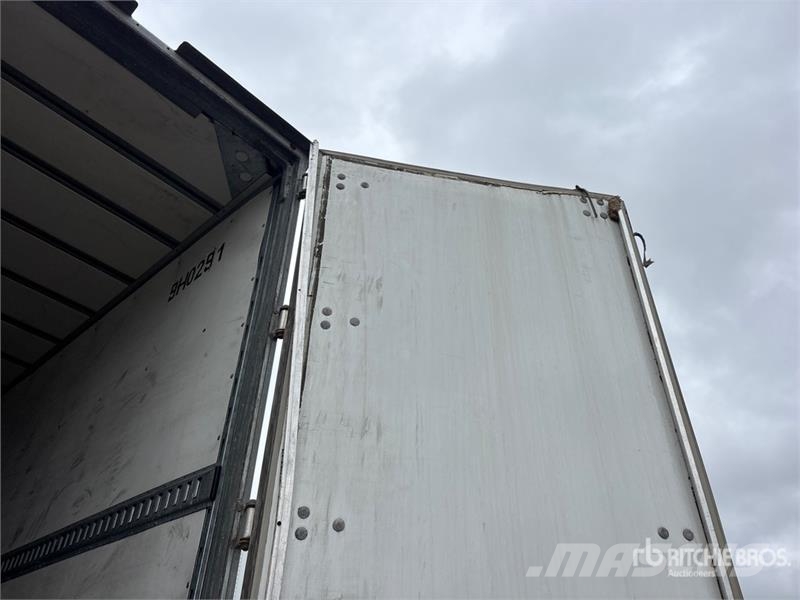 Vanguard 53 ft x 102 in T/A Heated Van Trailer Rimorchi cassonati