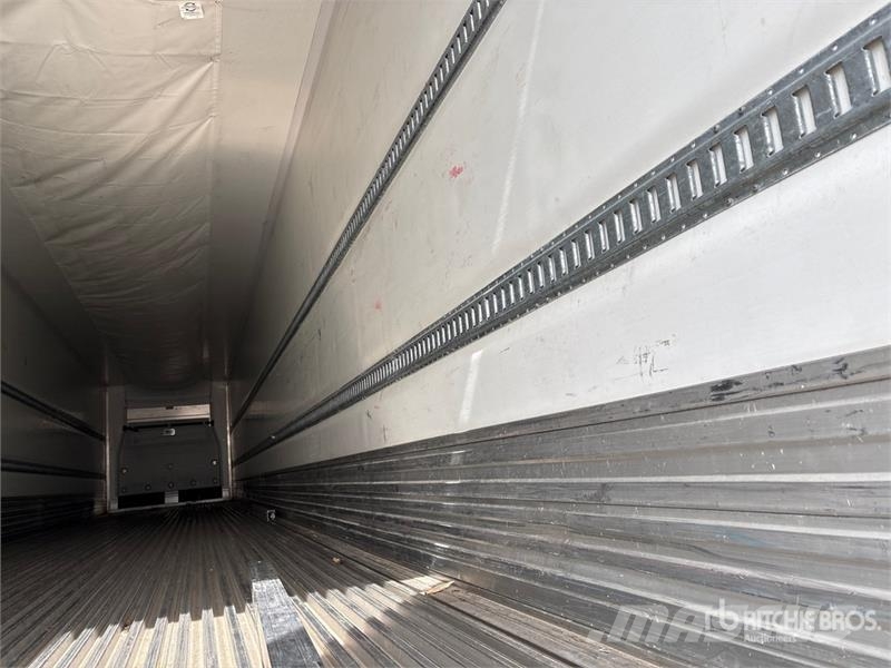 Vanguard 53 ft x 102 in Tri/A Refrigerated Trailer Chladiarenské návesy