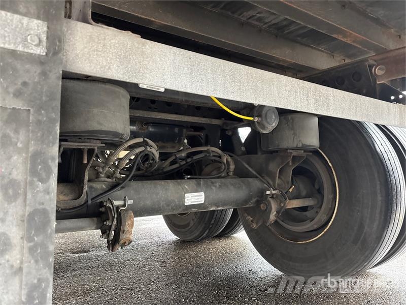 Vanguard 53 ft x 102 in T/A Van Trailer Dengtos priekabos