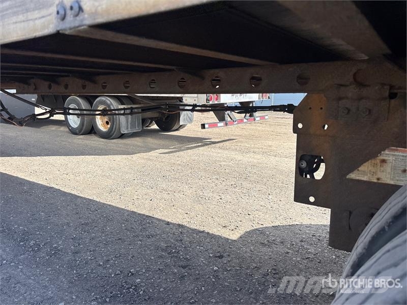Vanguard 53 ft x 102 in T/A Van Trailer مقطورات ذات هيكل صندوقي
