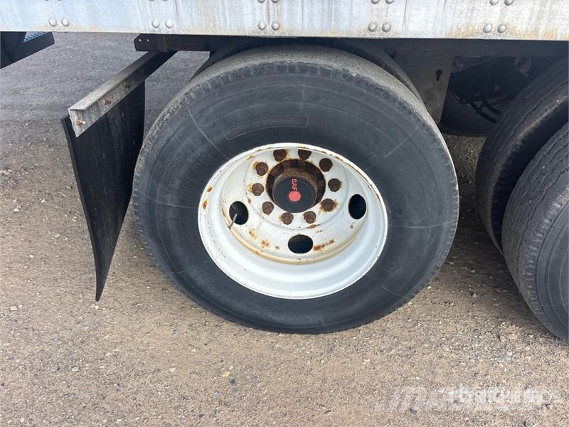 Vanguard 53 ft x 102 in T/A Van Trailer Fast kasse