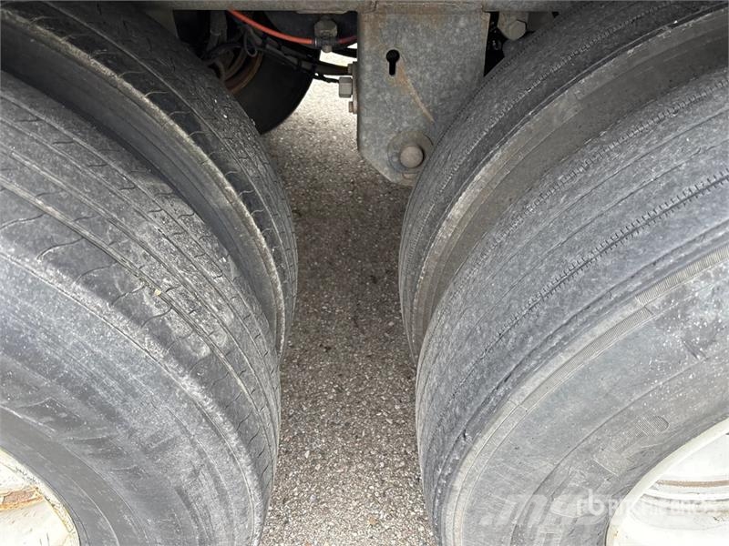 Vanguard 53 ft x 102 in Van Trailer Skříňové přívěsy