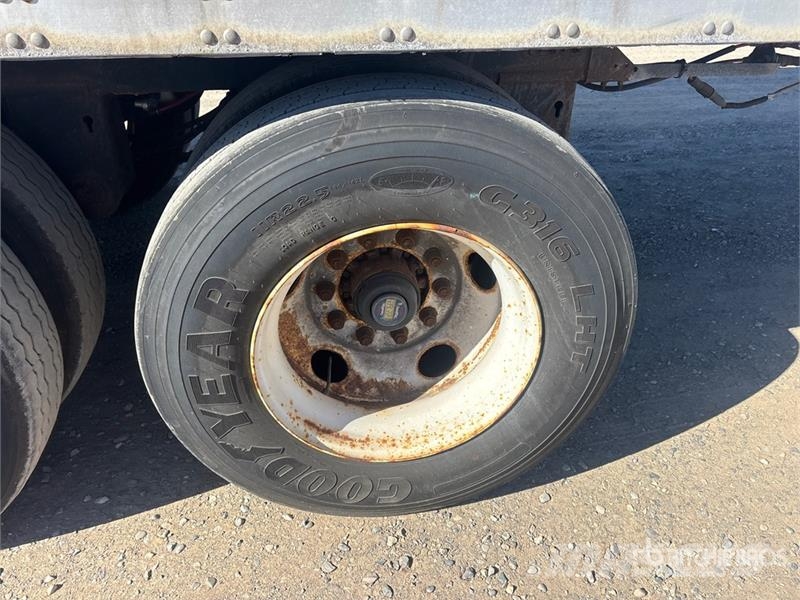 Vanguard 53 ft x 102 in T/A Van Trailer Dengtos priekabos