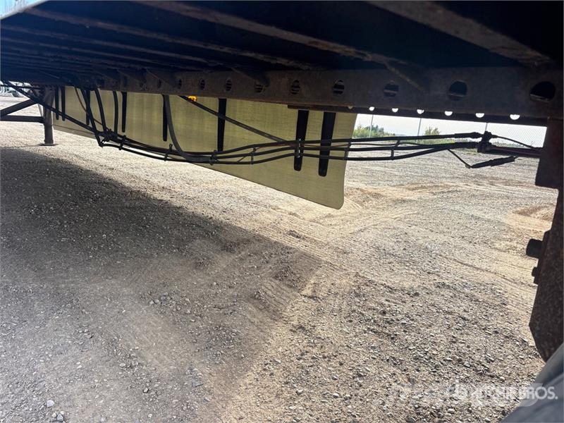 Vanguard 53 ft x 102 in T/A Van Trailer Fast kasse