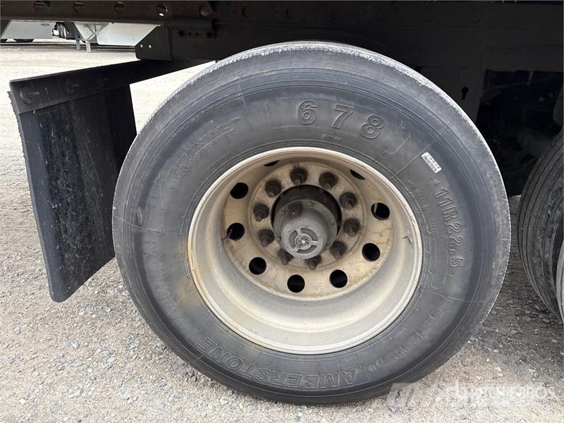 Vanguard 53 ft x 102 in T/A Refrigerated Trailer Kühlauflieger