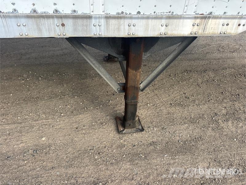Vanguard 53 ft x 102 in T/A Van Trailer Fast kasse