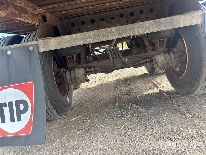 Vanguard 53 ft x 102 in T/A Van Trailer Fast kasse