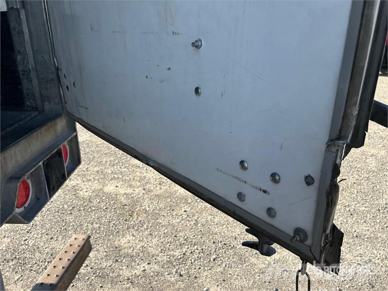 Vanguard CVI 53 ft x 102 in Tri/A Van Trailer Anhänger-Kastenaufbau