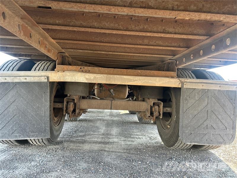 Vanguard CVI 53 ft x 102 in Tri/A Van Trailer Anhänger-Kastenaufbau