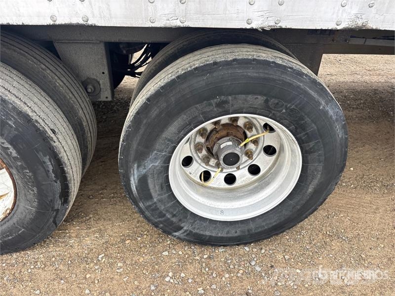 Vanguard National 53 ft x 102 in T/A Van Trailer Прицепы-фургоны