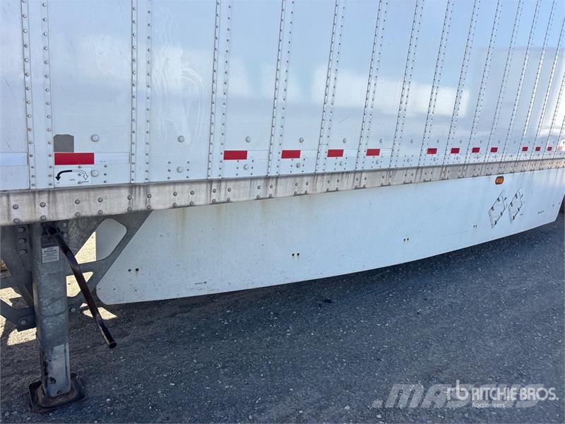 Vanguard National 53 ft x 102 in T/A Van Trailer ボックスボディートレーラー