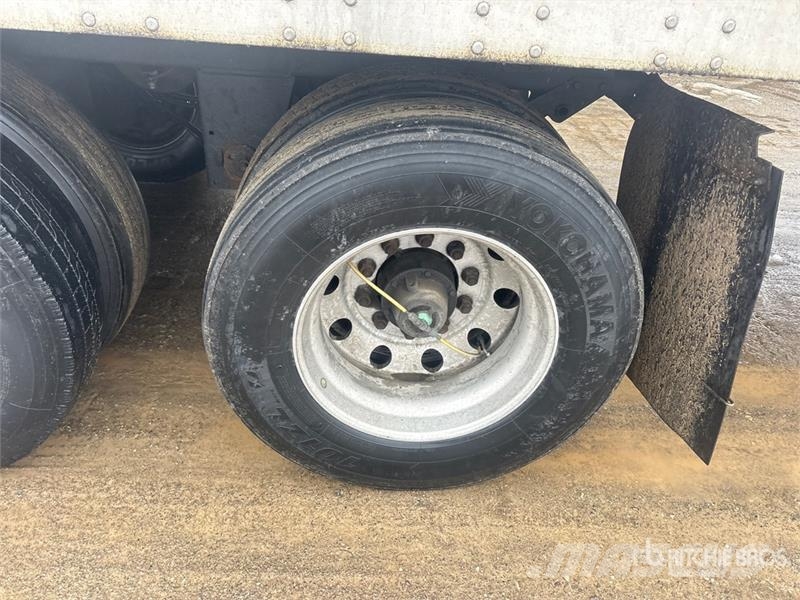 Vanguard VXP Van Body Trailers