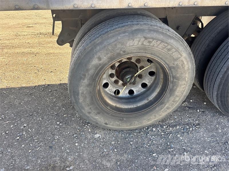 Vanguard VXP Gesloten opbouw trailers